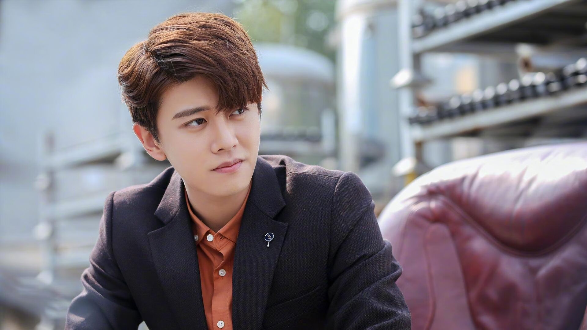 国际足球赛事线上直播突破，互动体验更丰富，国际足球赛场节目