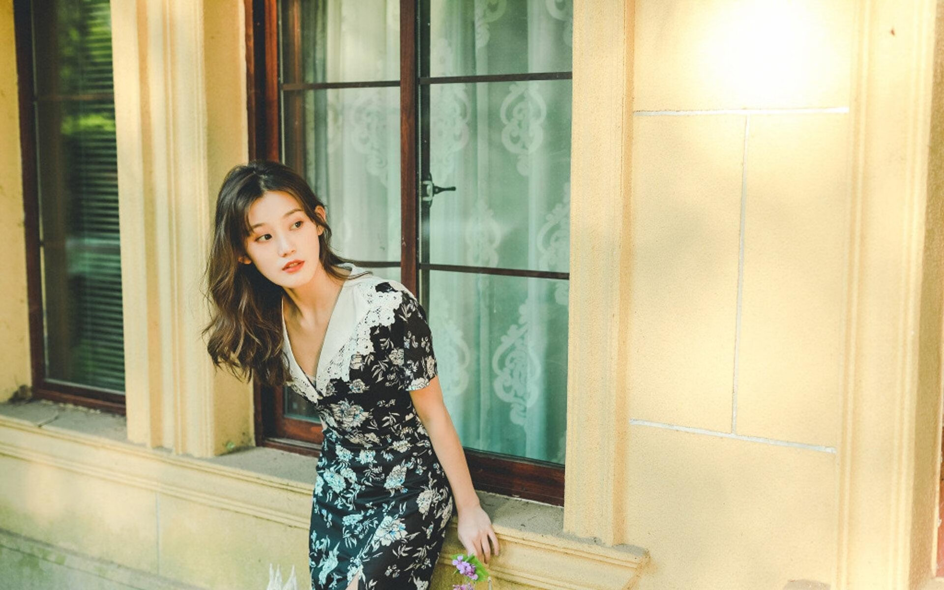 女子足球强化定位球战术提升关键时刻得分能力，足球定位球踢准视频